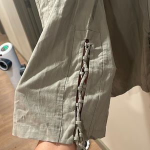 Wide leg/ mid to high waisted